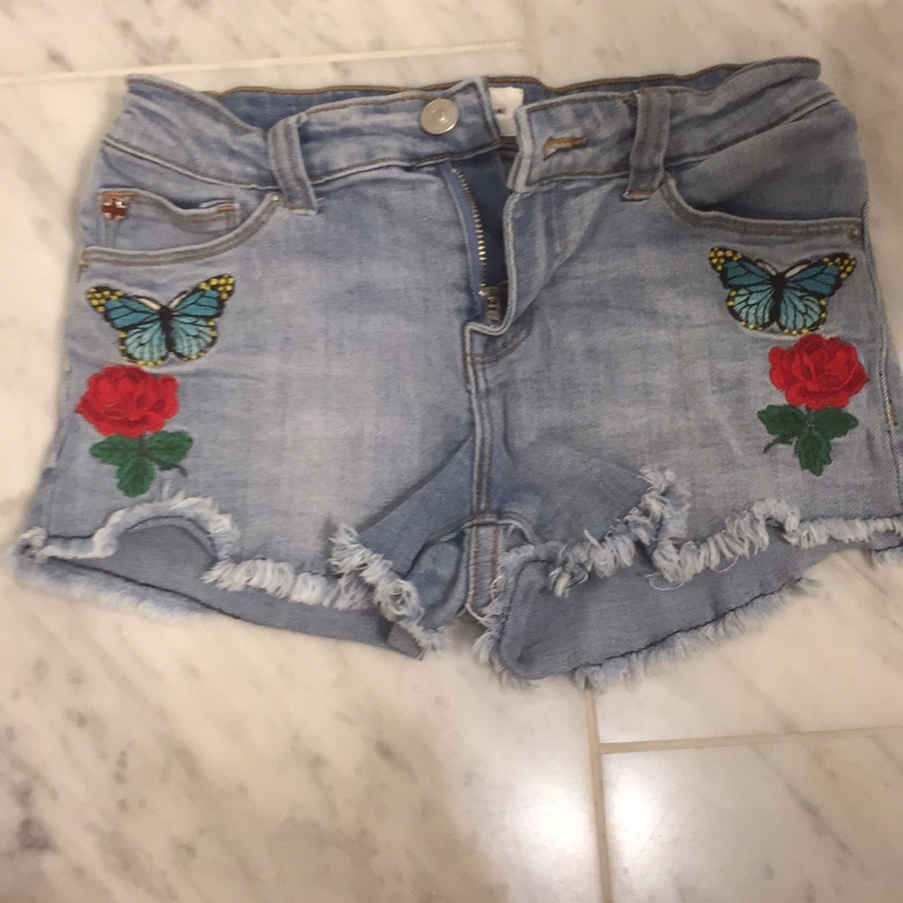 SHORTS